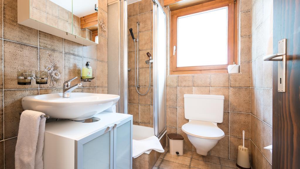Haus Alba Leilighet Saas-Almagell Rom bilde